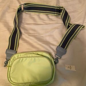 Offline belt bag